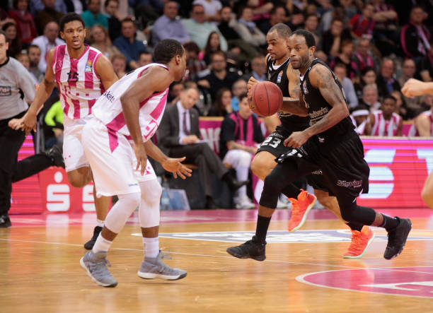 而在最后时 而在最后时